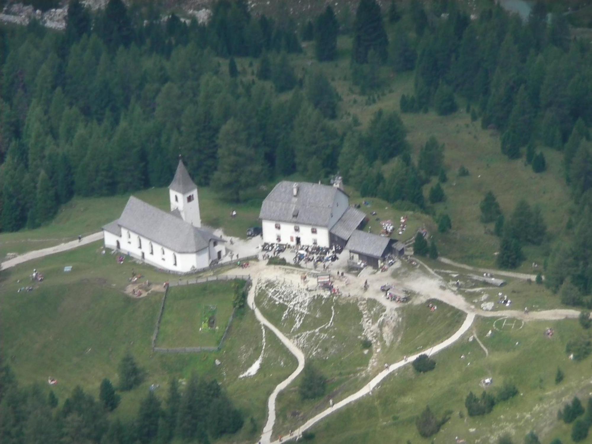 Appartamenti Suttru Badia  Zewnętrze zdjęcie